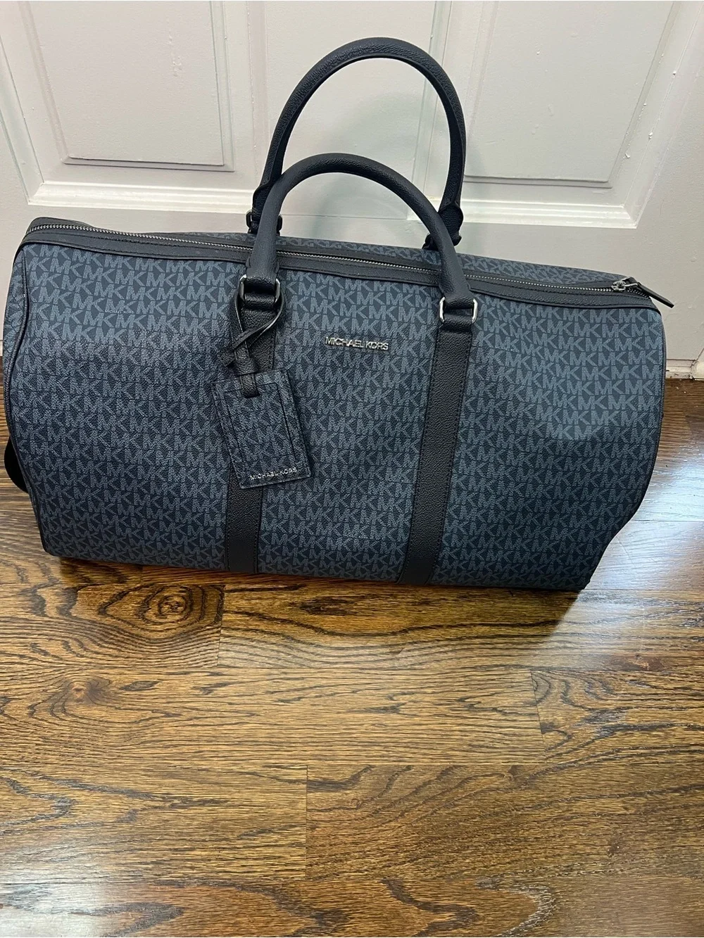 Michael Kors Men’s Harrison weekender Navy/Black Signature Duffel Bag